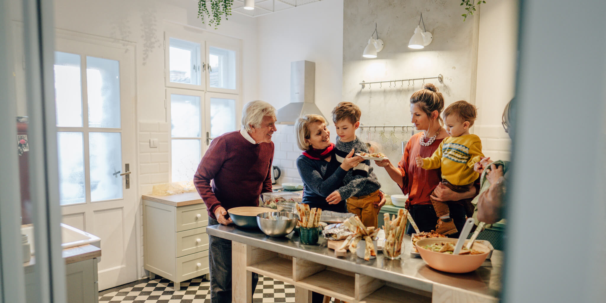 Can Landlords Limit the Number of Holiday Guests? Rocket Lawyer