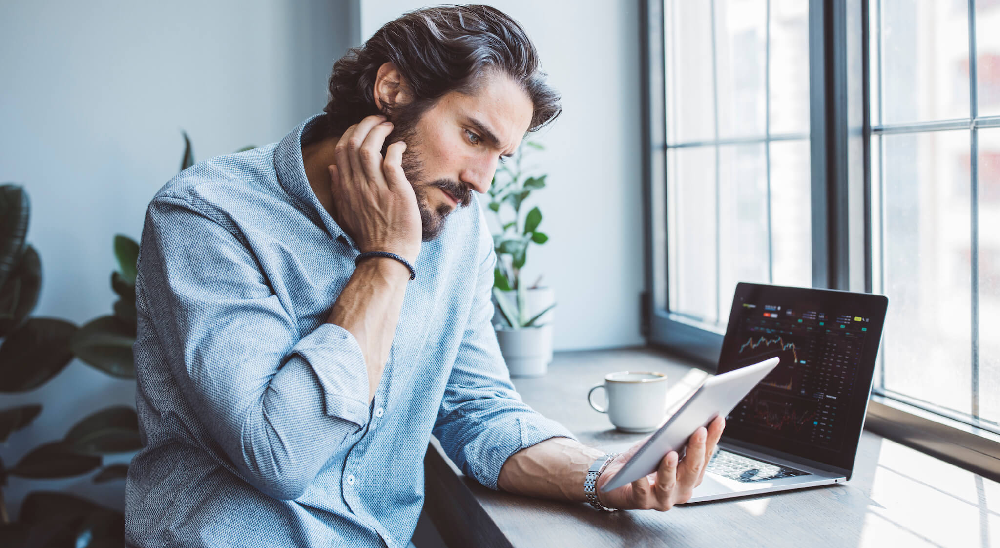 Cryptocurrency and Tax Implications for Your Business - Rocket Lawyer